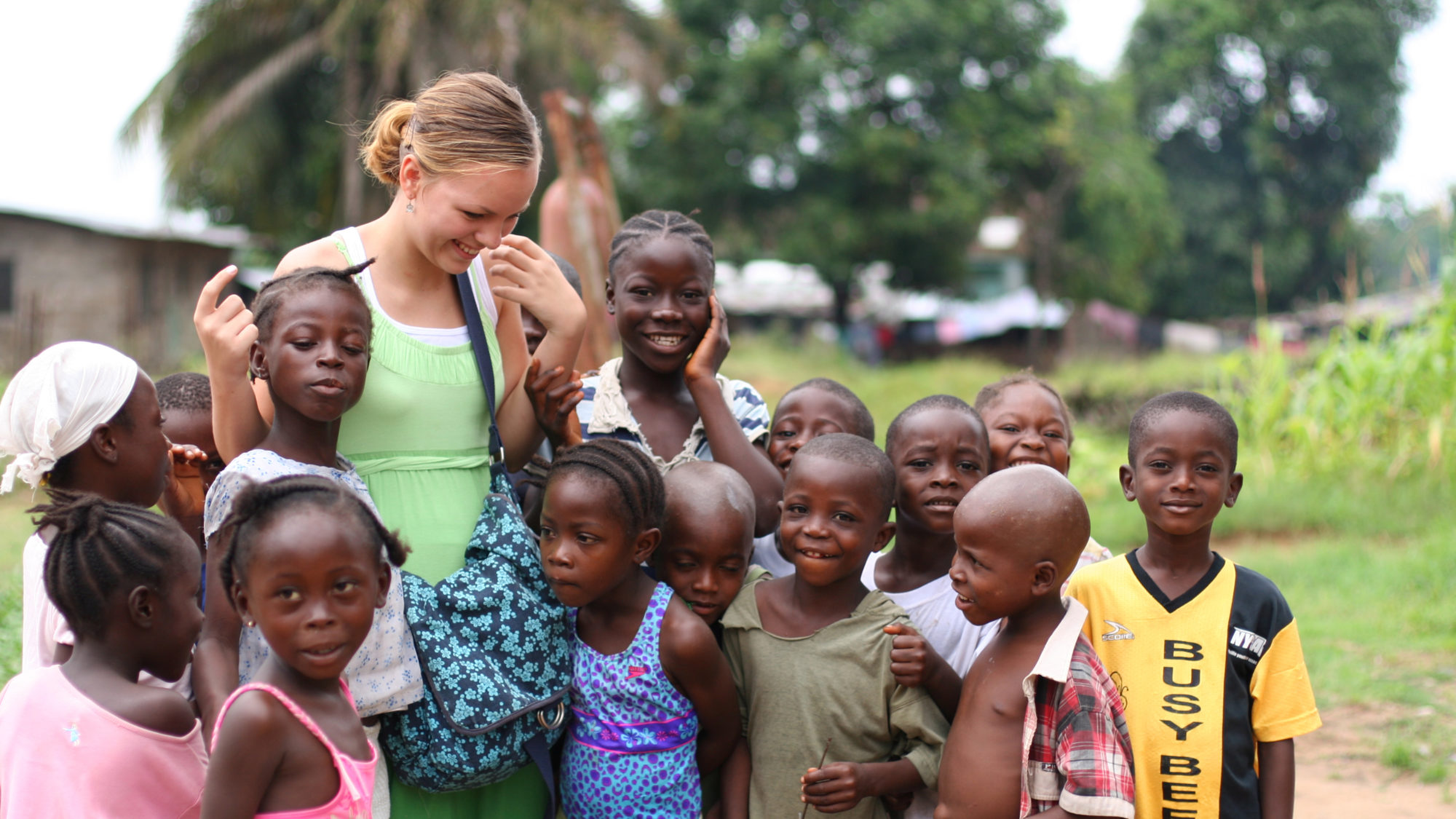 Voluntariado no estrangeiro: viajar marcando a diferença