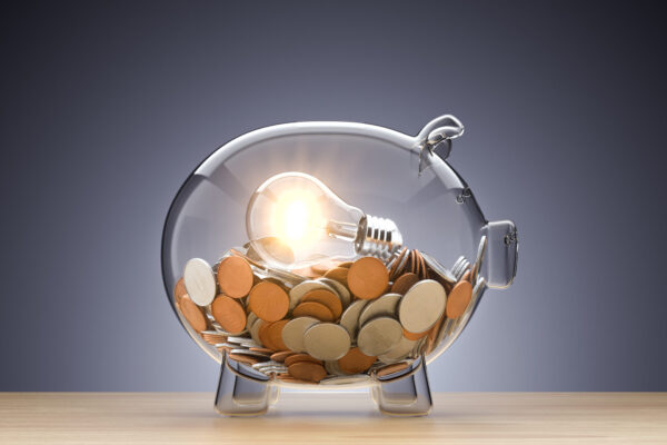 Dicas para poupar (ainda mais) na fatura da luz