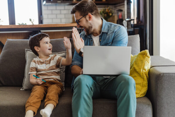 IRS de pais separados: como declarar as despesas dos filhos dependentes